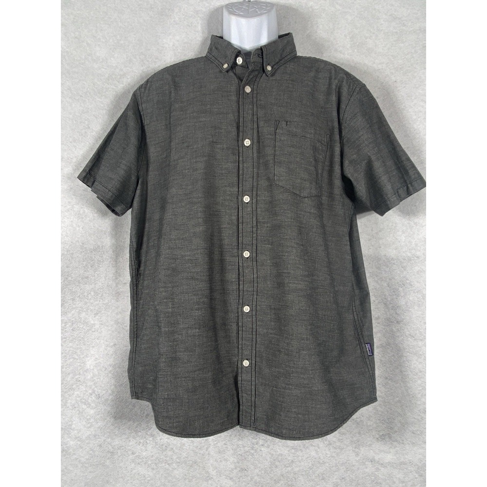 Patagonia‎ Shirt Mens Large Gray Button Up Short Sleeve  100% Organic Cotton
